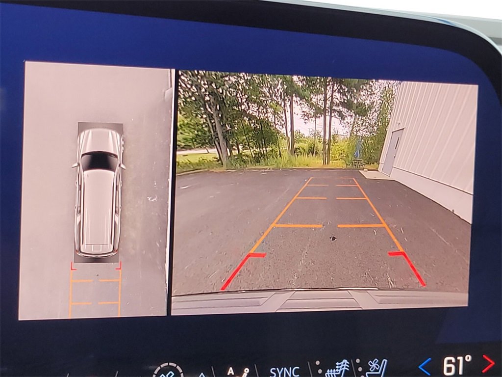 New 2025 Chevrolet Suburban High Country image 21