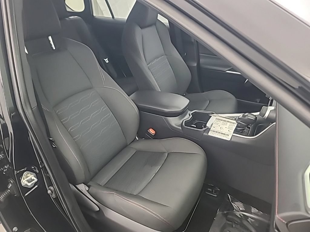Used 2025 Toyota RAV4 SE w/ Weather & Moonroof Package AWD/4WD image 17