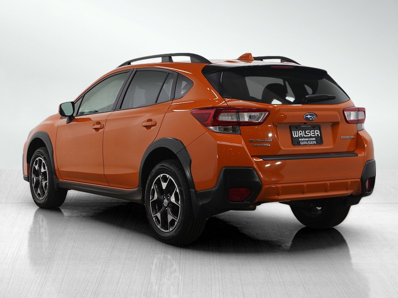 Used 2018 Subaru Crosstrek 2.0i Premium image 3