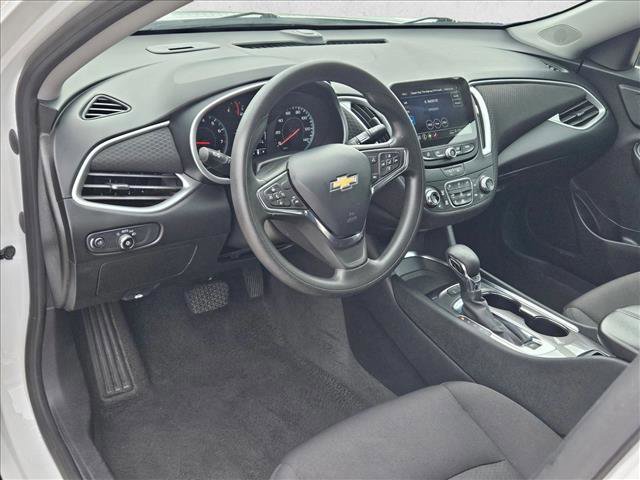 Used 2024 Chevrolet Malibu LT FWD image 10