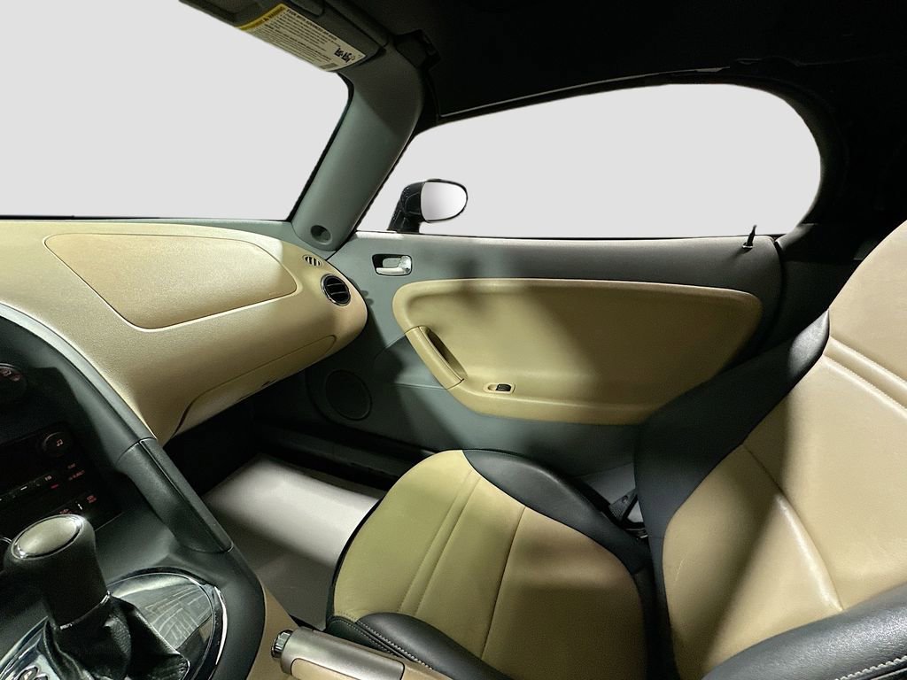 Used 2007 Pontiac Solstice Convertible w/ Premium Package image 19