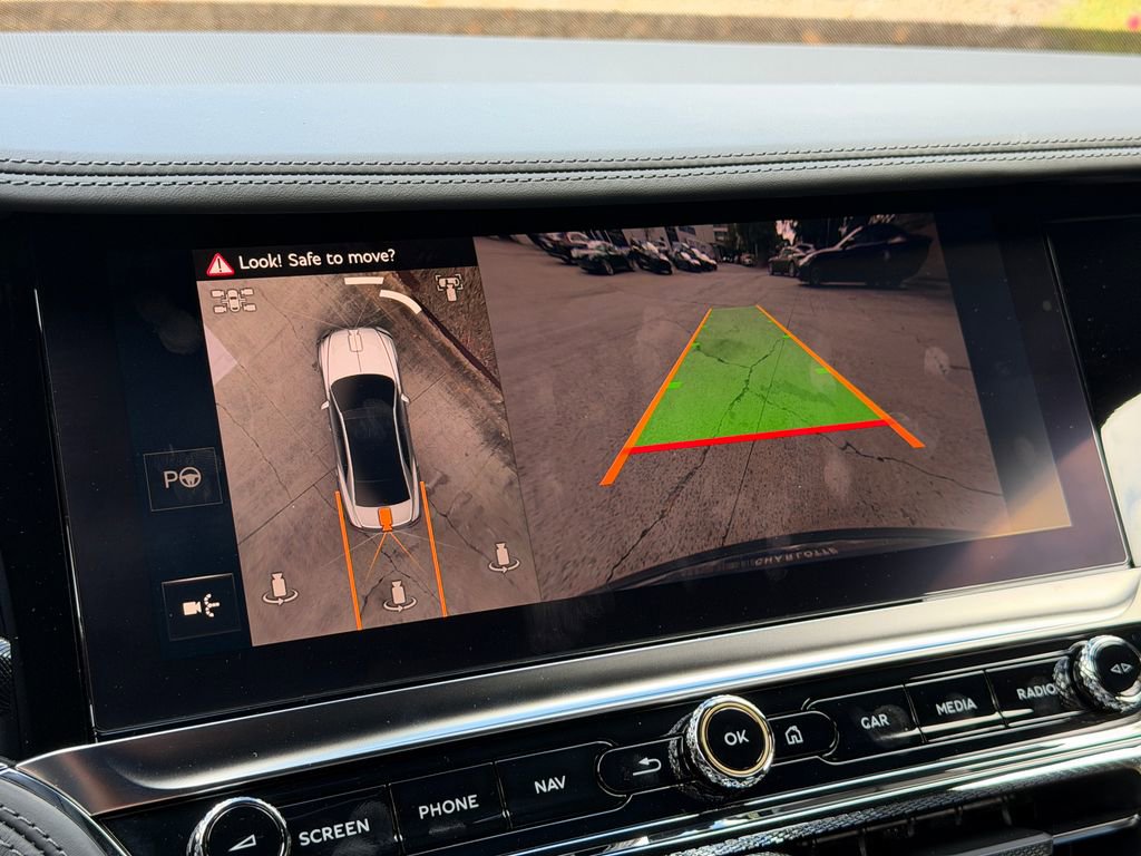 New 2025 Bentley Flying Spur Plug-In Hybrid image 25