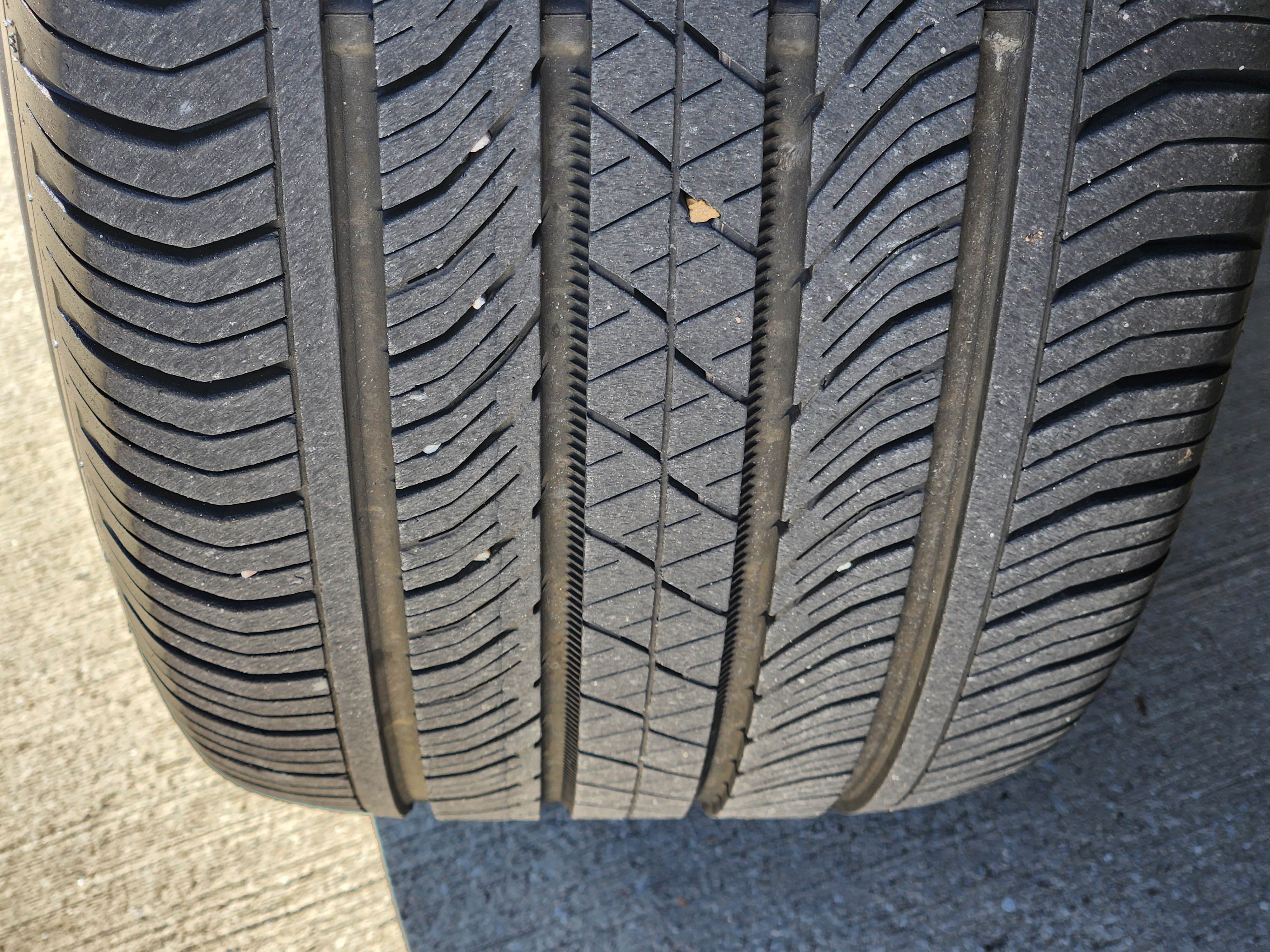 Used 2023 Buick Envision Avenir image 15