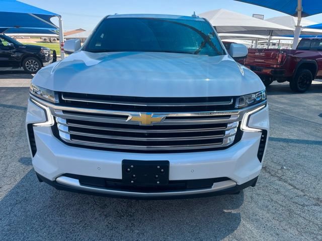 Used 2024 Chevrolet Tahoe High Country AWD/4WD image 2