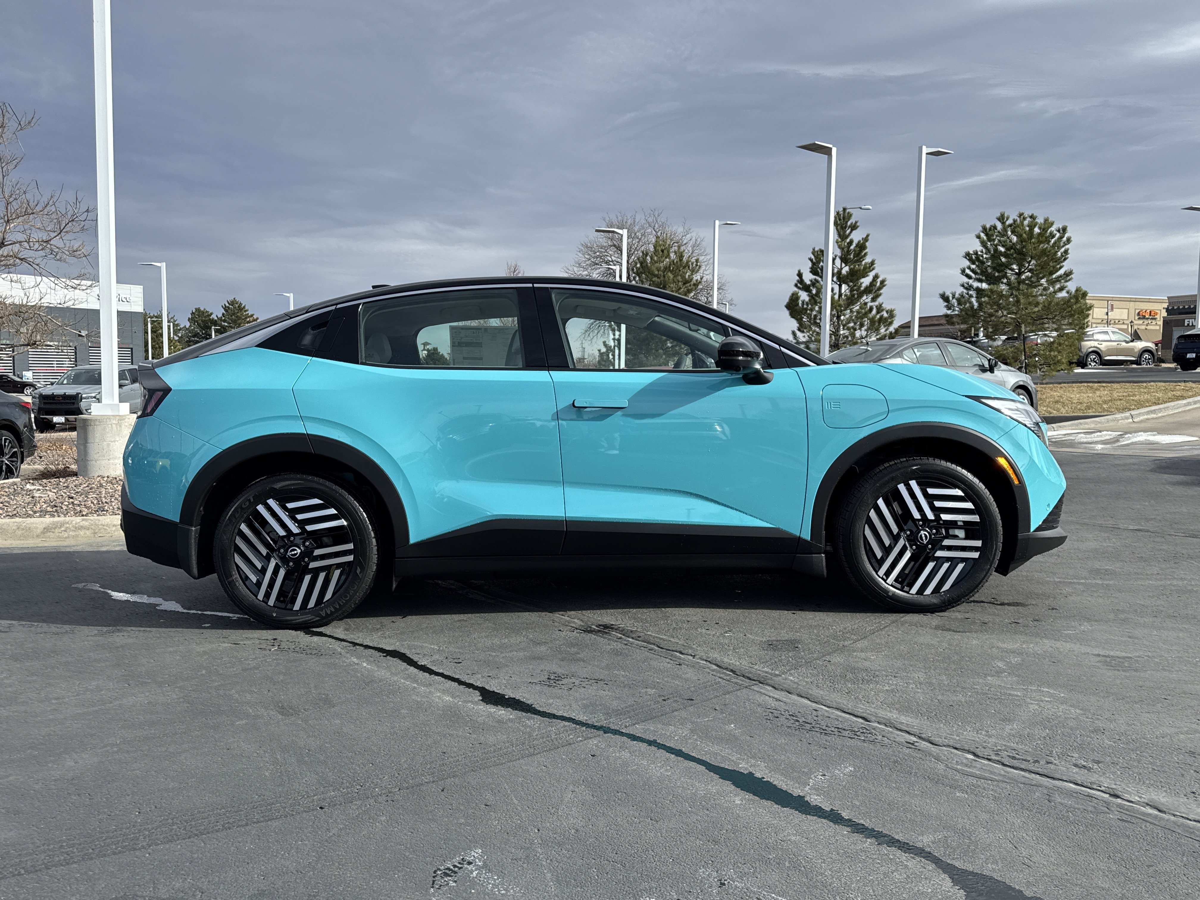 New 2026 Nissan Leaf SV+ w/ Floor Mat Package (SV+) FWD image 2