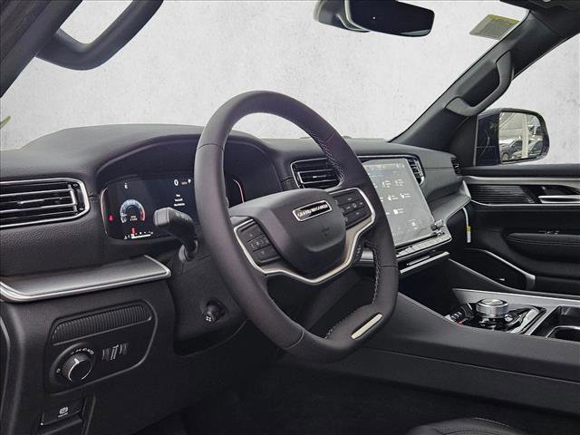 New 2026 Jeep Grand Wagoneer 2WD image 3