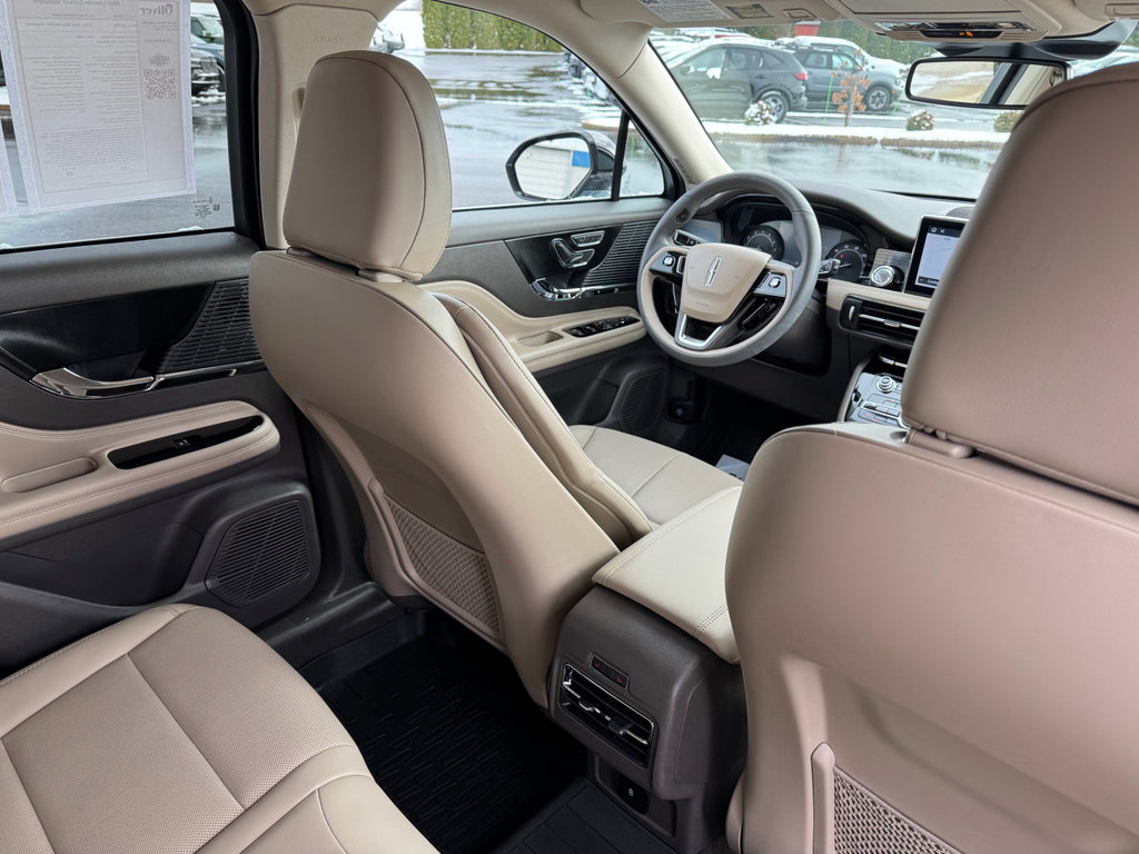 Certified 2022 Lincoln Corsair 4WD w/ Equipment Group 101A image 19