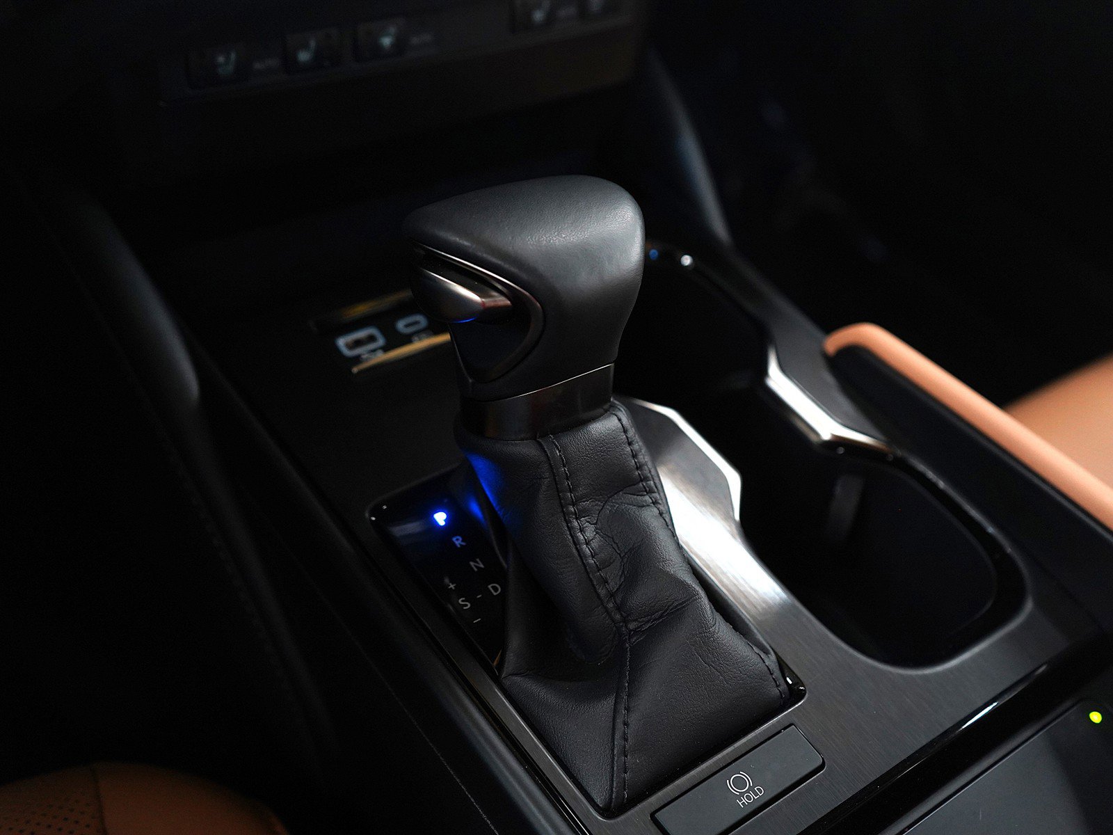 Used 2024 Lexus ES 250 w/ Premium Package image 23