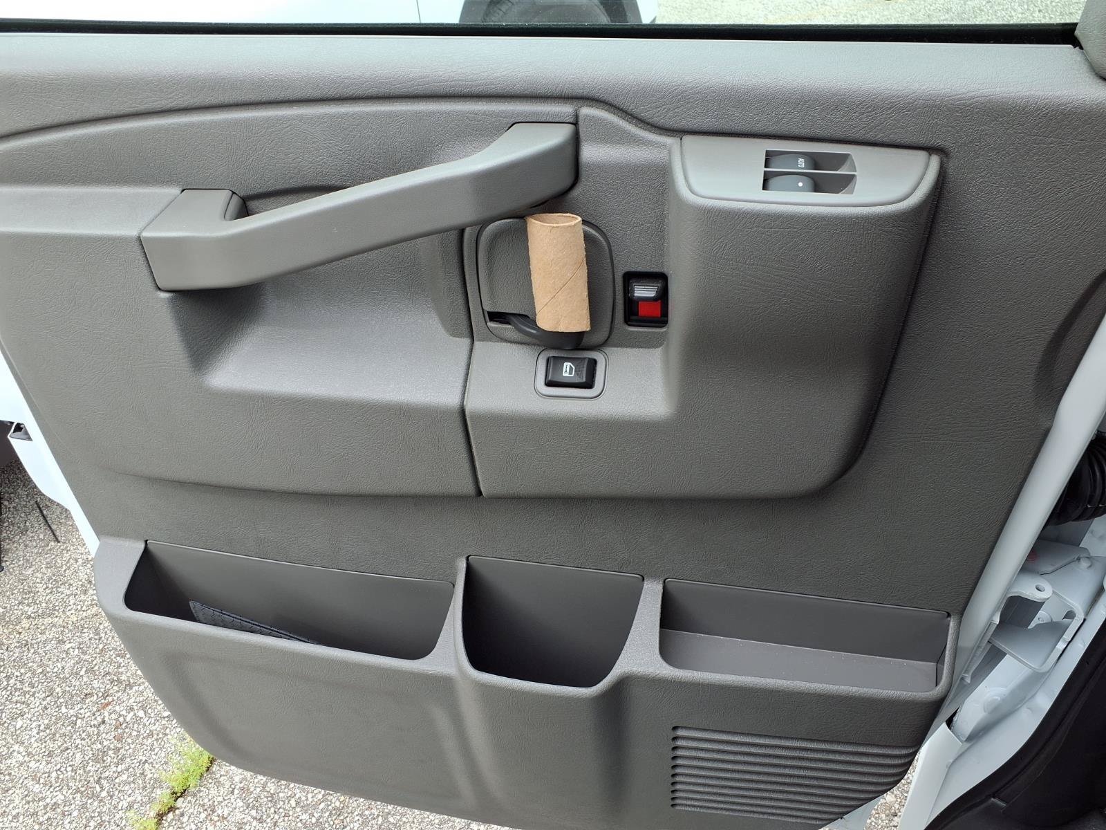 New 2026 GMC Savana 3500 w/ Power Convenience Package RWD image 17