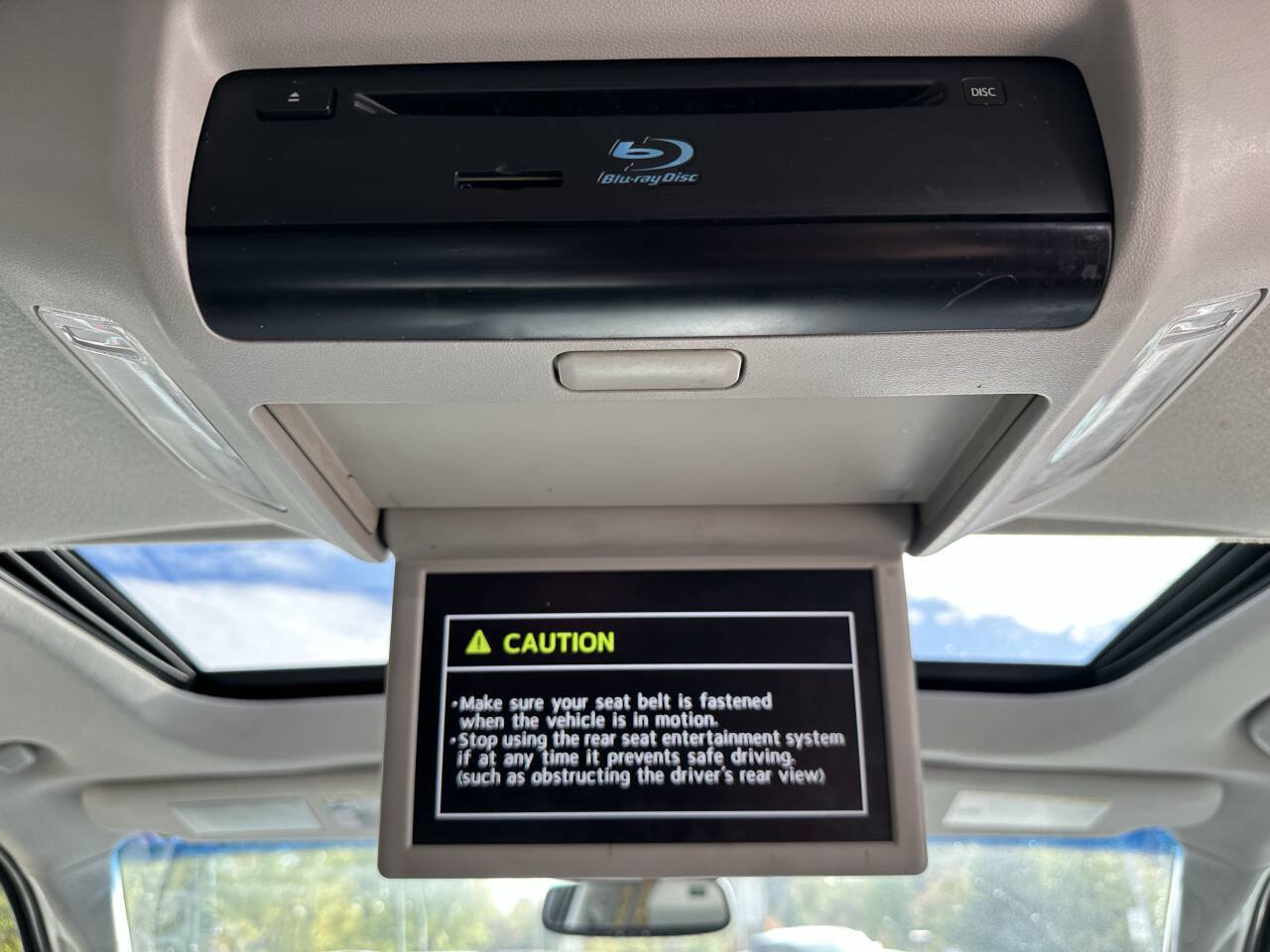 Used 2013 Toyota Sequoia Limited AWD/4WD image 30
