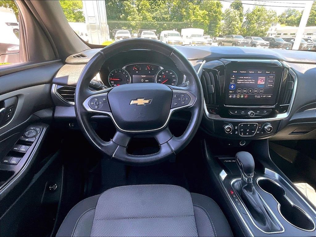 Used 2023 Chevrolet Traverse LT w/ LPO, Floor Liner Package AWD/4WD image 18
