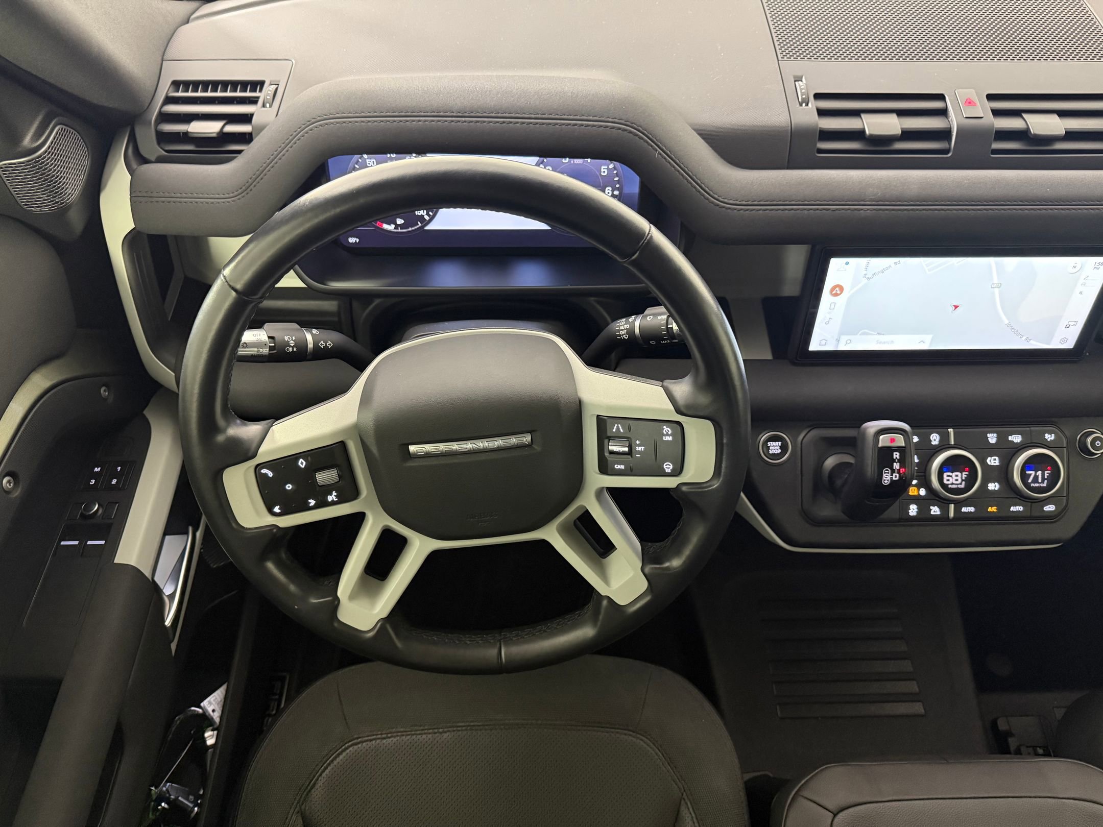 Certified 2021 Land Rover Defender 90 First Edition image 24