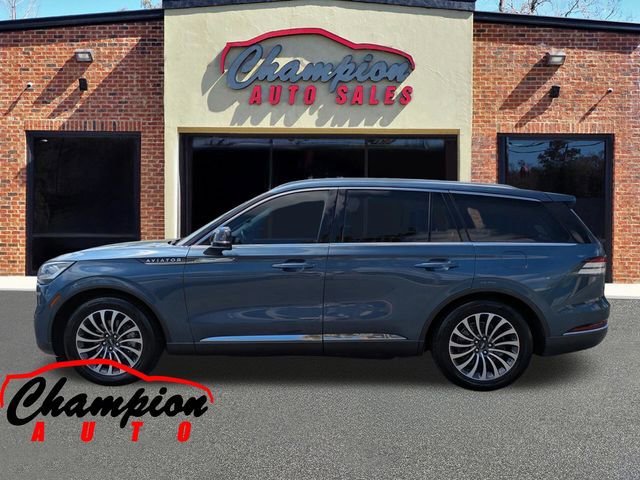 Used 2020 Lincoln Aviator Reserve w/ Class IV Trailer Tow Package image 10