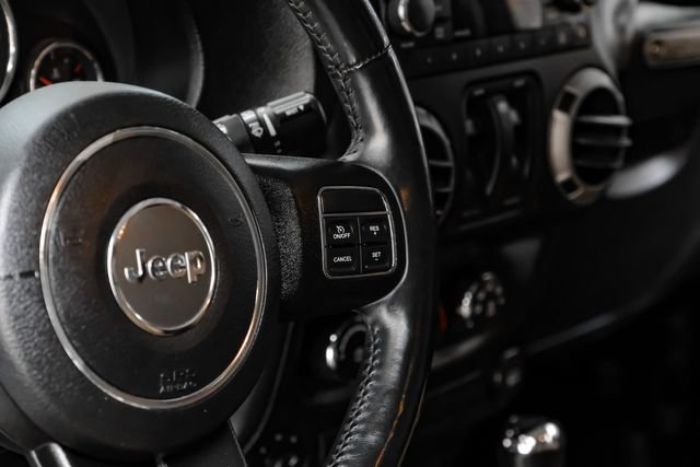 Used 2012 Jeep Wrangler Sport AWD/4WD image 14