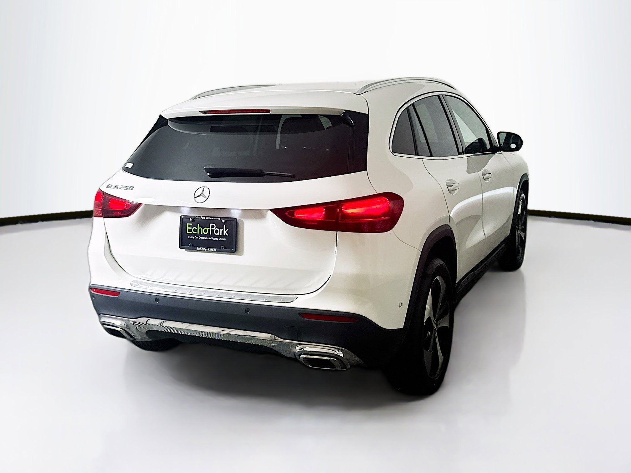 Used 2025 Mercedes-Benz GLA 250 image 9