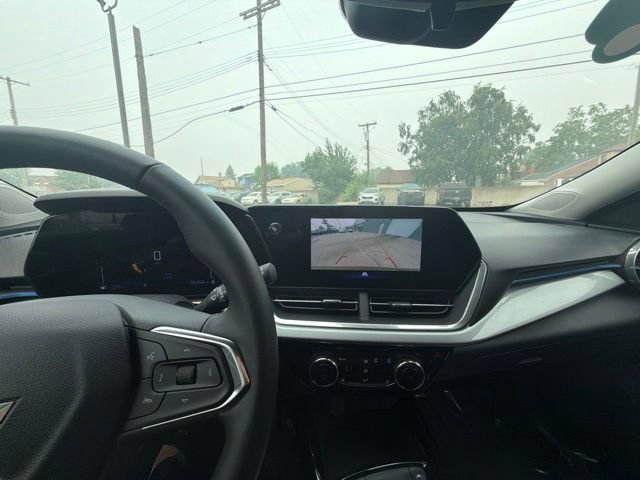 Used 2024 Chevrolet Trax LT w/ LT Convenience Package FWD image 7