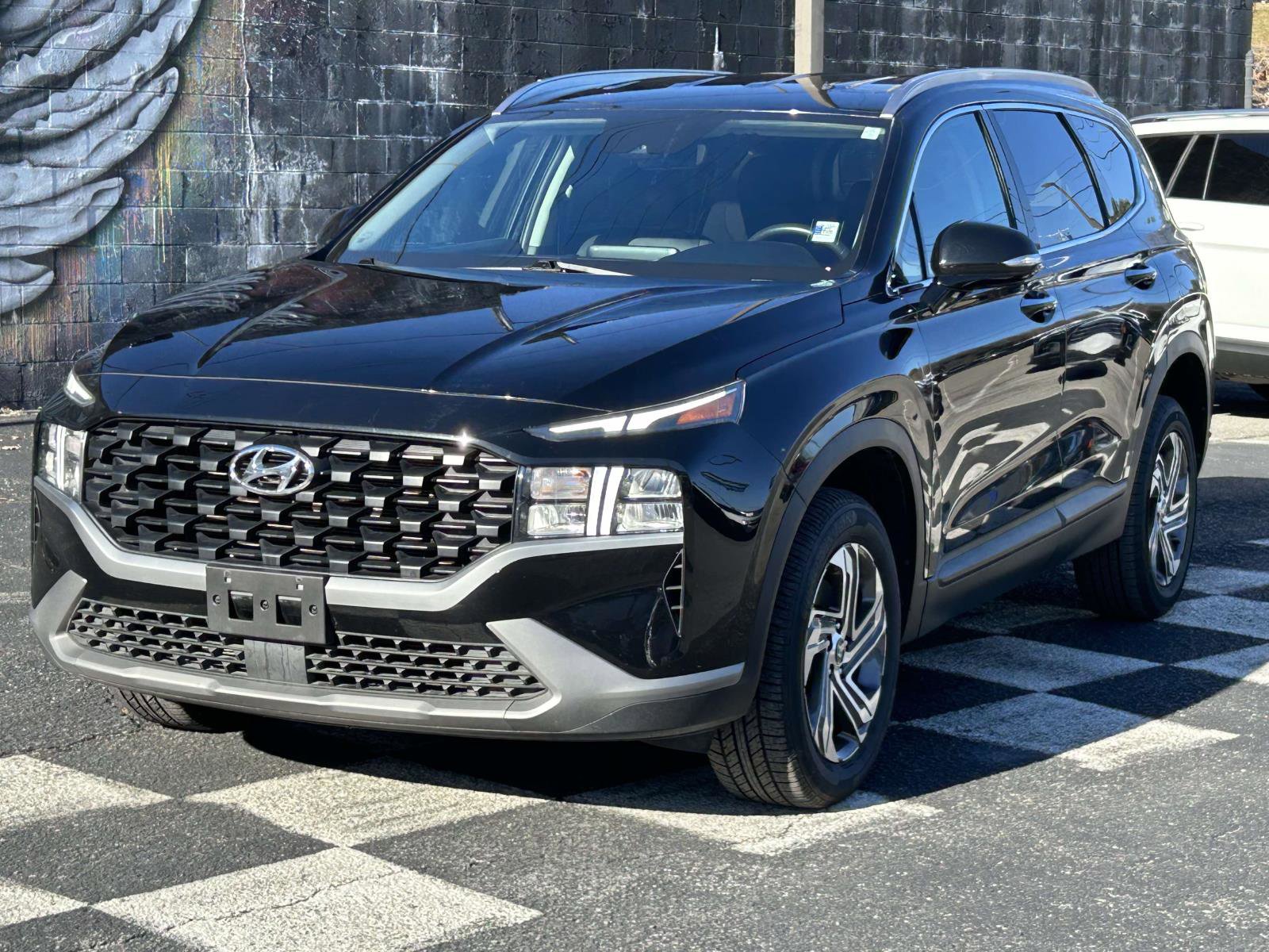 Used 2023 Hyundai Santa Fe SEL image 7