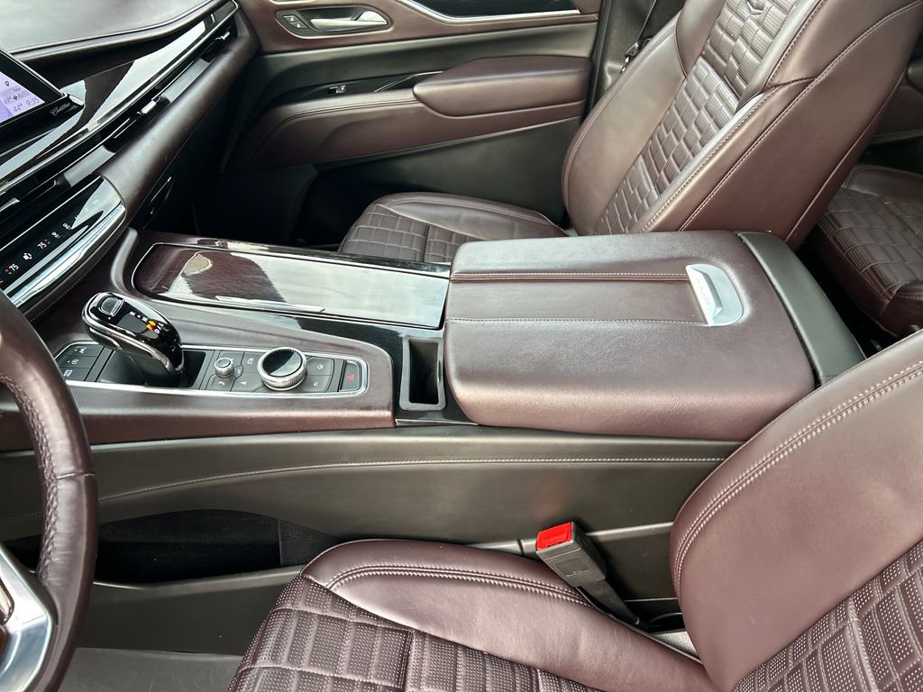 Certified 2023 Cadillac Escalade Sport Platinum w/ LPO, ONYX Package image 42