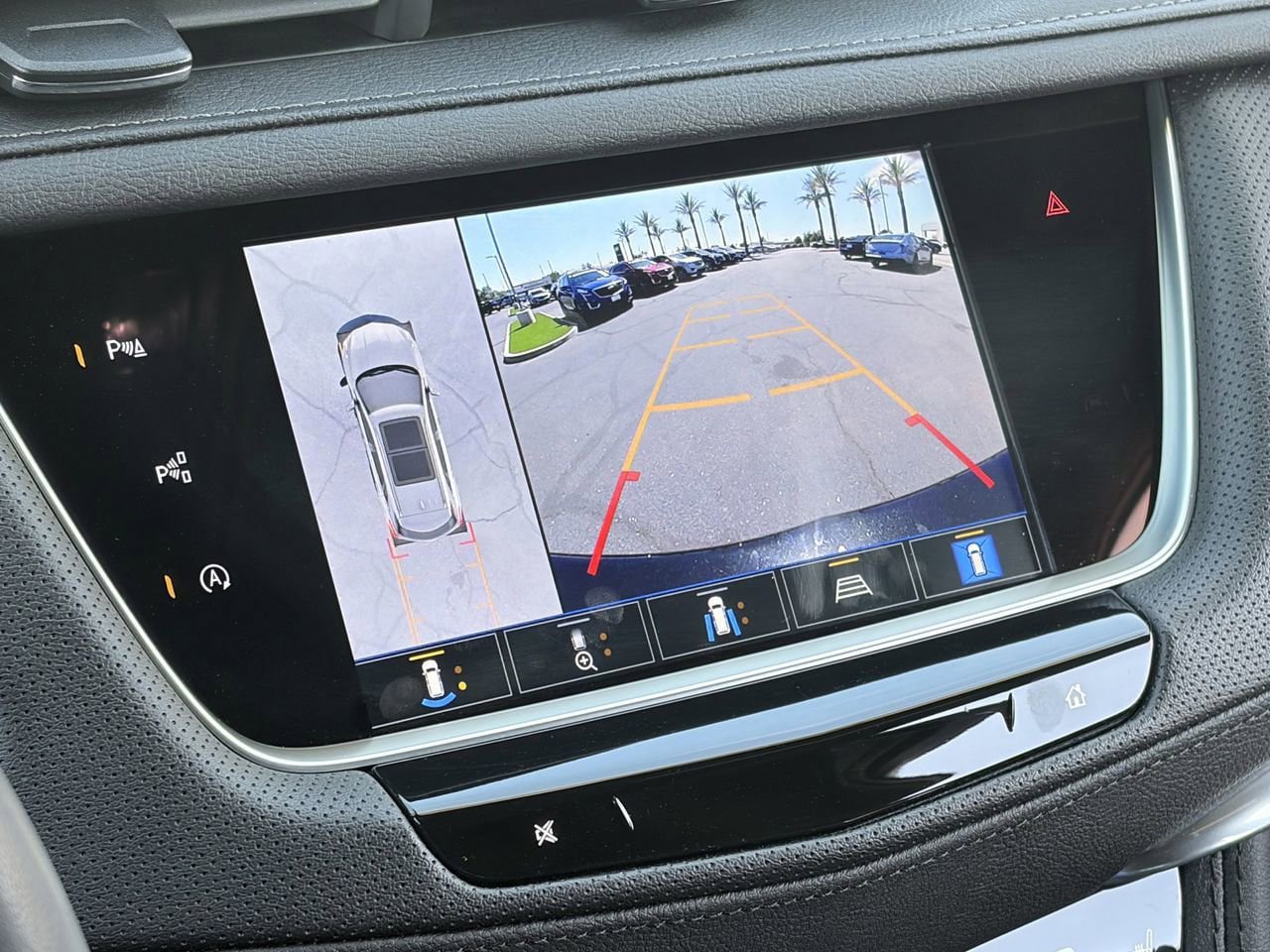 Certified 2024 Cadillac XT5 Premium Luxury w/ Technology Package FWD image 29