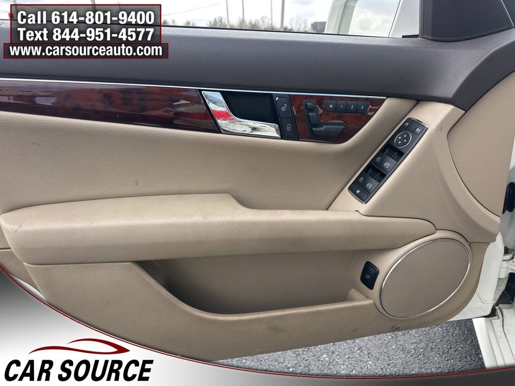 Used 2010 Mercedes-Benz C 300 4MATIC Sedan image 13