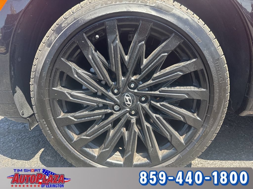 Used 2025 Hyundai Santa Fe Calligraphy AWD/4WD image 6