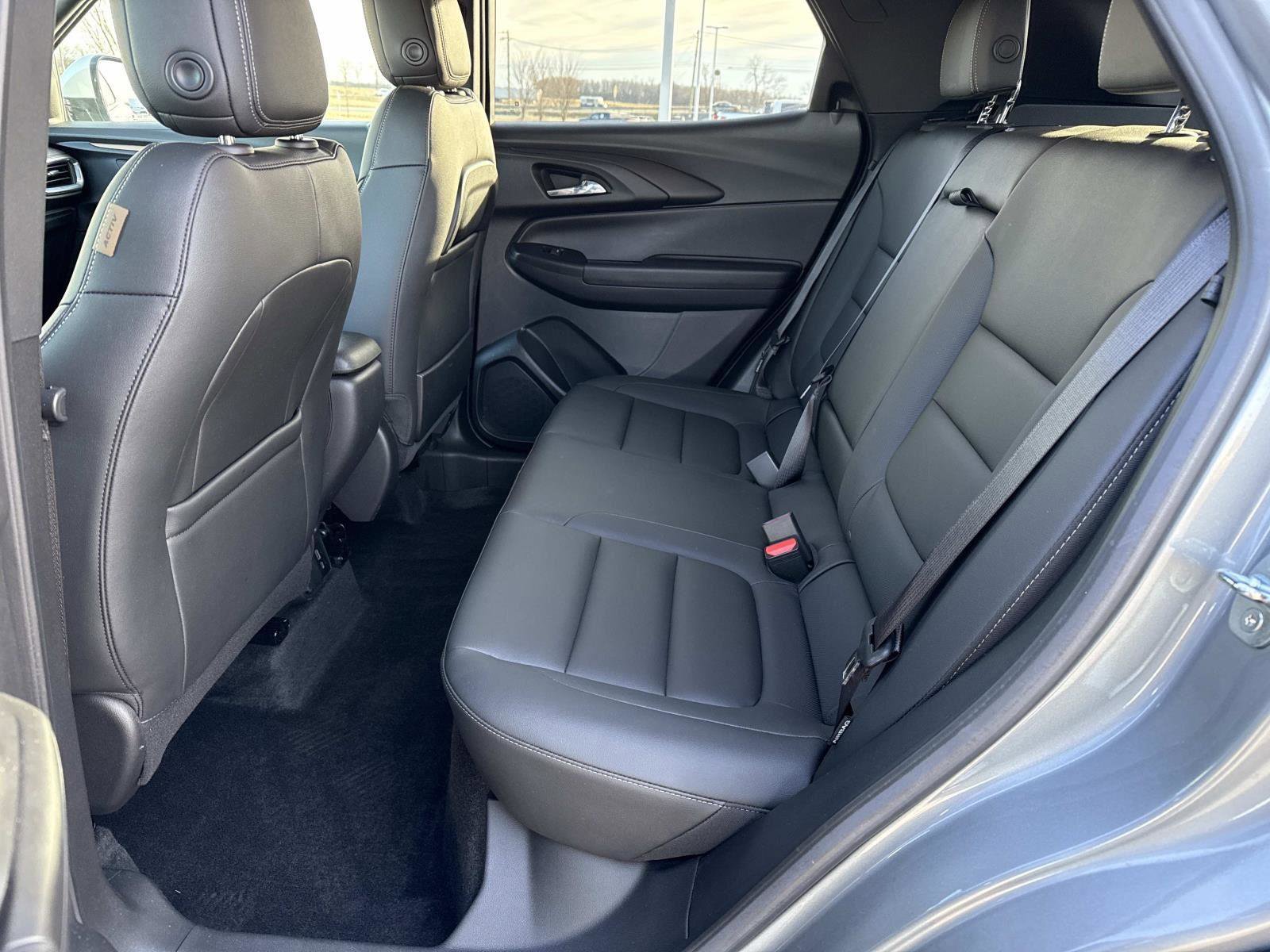 Used 2023 Chevrolet TrailBlazer ACTIV w/ Technology Package image 22