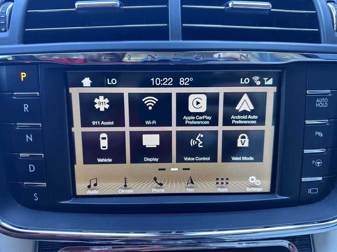 Used 2017 Lincoln Continental Black Label w/ Technology Package AWD/4WD image 36