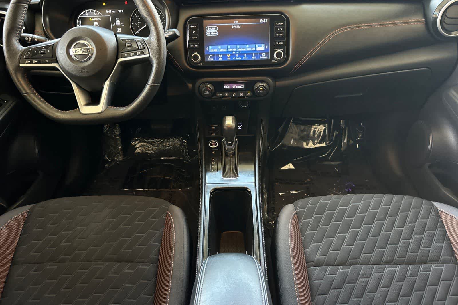 Used 2021 Nissan Kicks SR w/ Interior Electronics Package FWD image 4