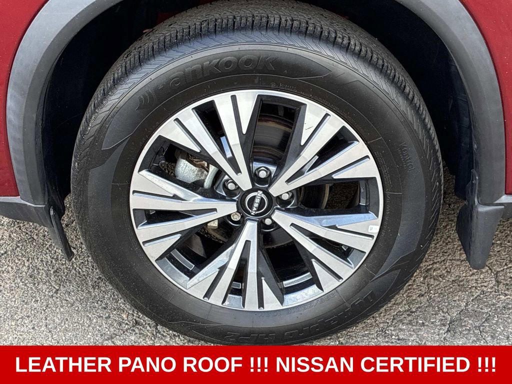 Certified 2022 Nissan Rogue SV w/ SV Premium Package AWD/4WD image 19
