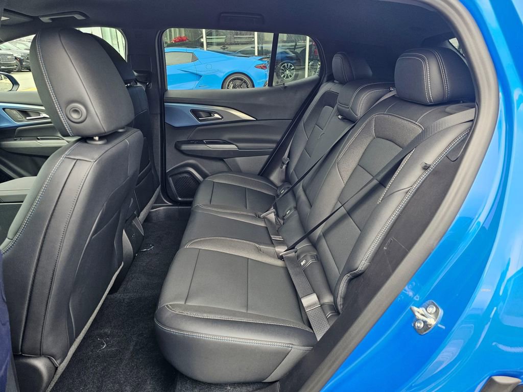 New 2026 Chevrolet Equinox EV LT image 16