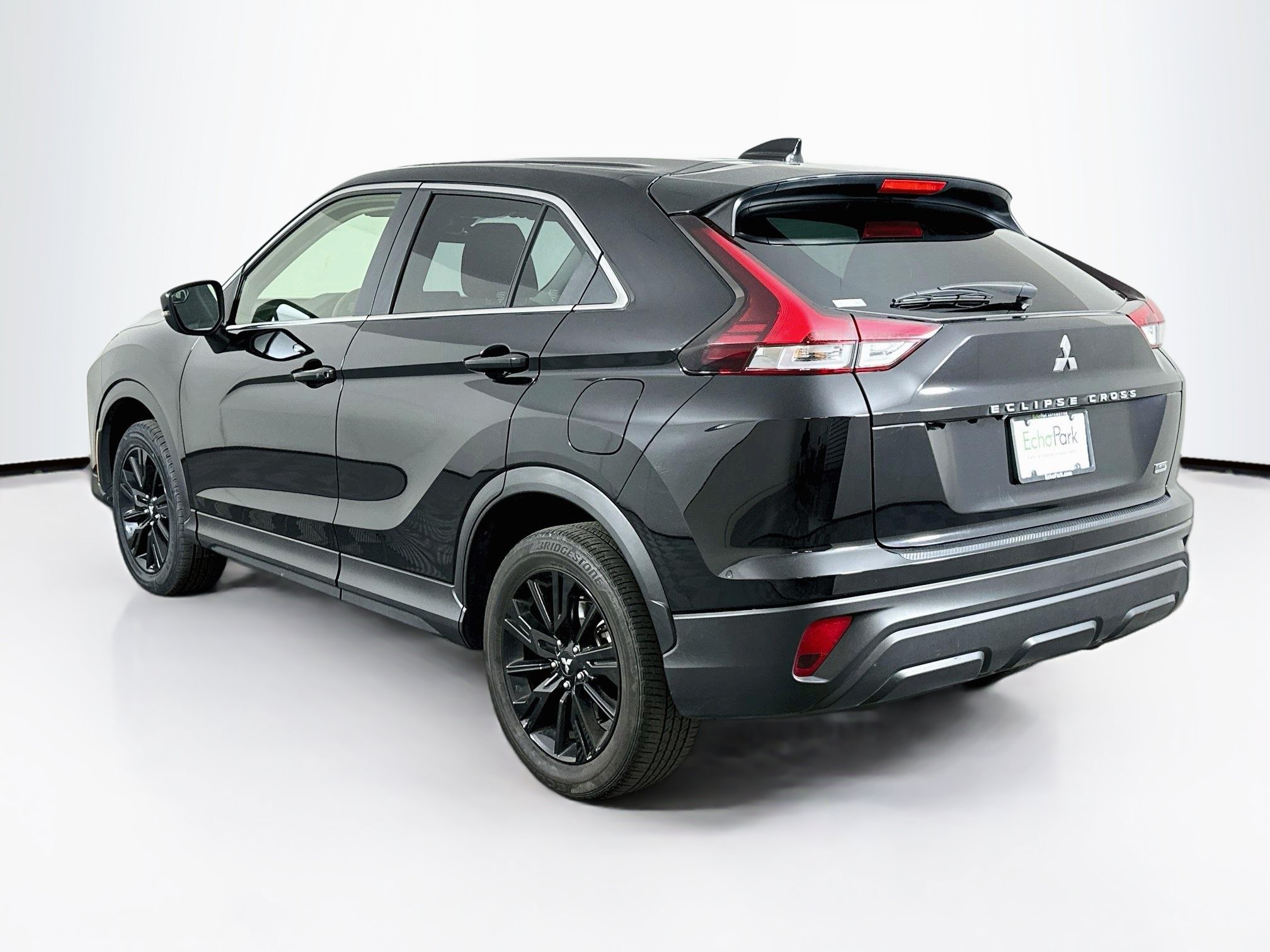 Used 2024 Mitsubishi Eclipse Cross LE AWD/4WD image 5