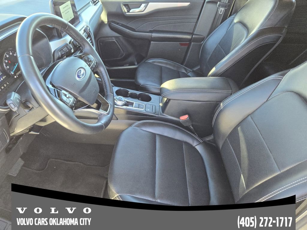 Used 2022 Ford Escape SEL image 13