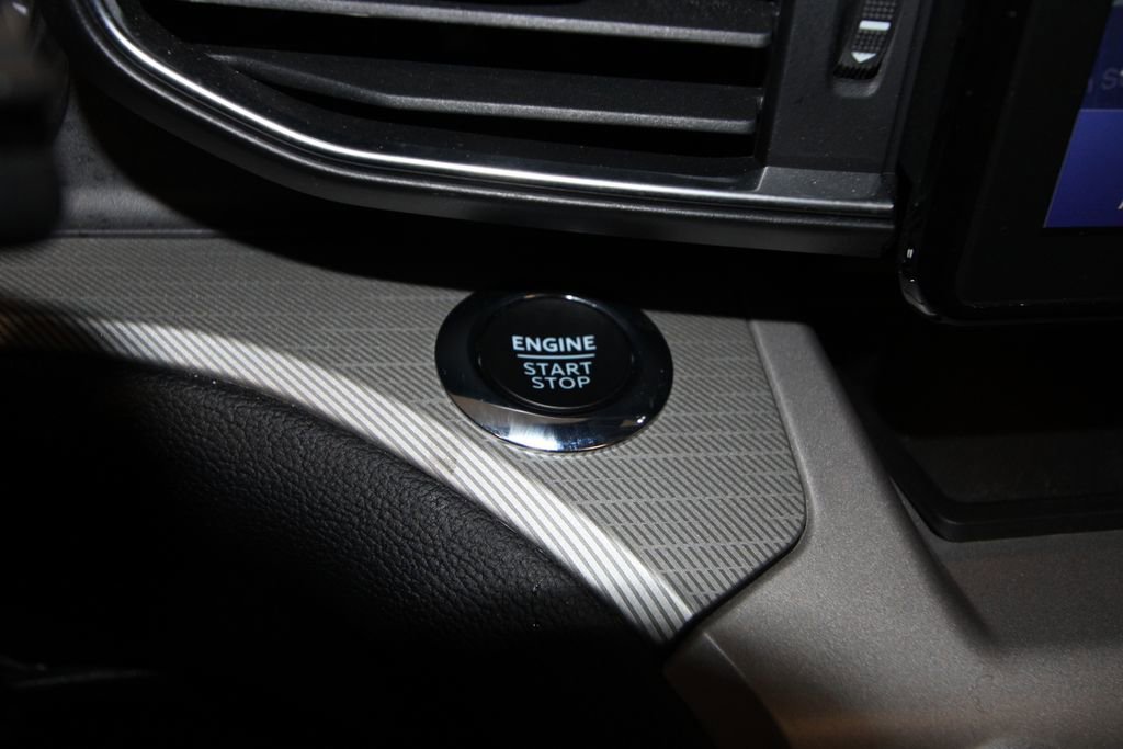 Used 2023 Ford Explorer XLT w/ Equipment Group 202A image 12