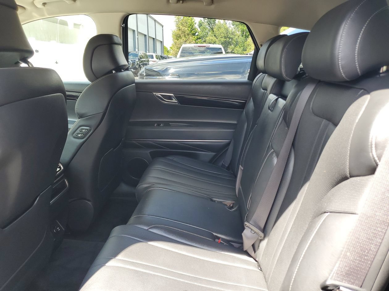 Used 2025 Genesis GV80 2.5T Standard AWD/4WD image 10