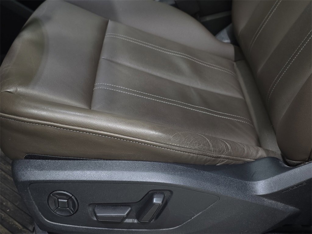 Certified 2023 Audi Q4 e-tron Premium Plus image 29