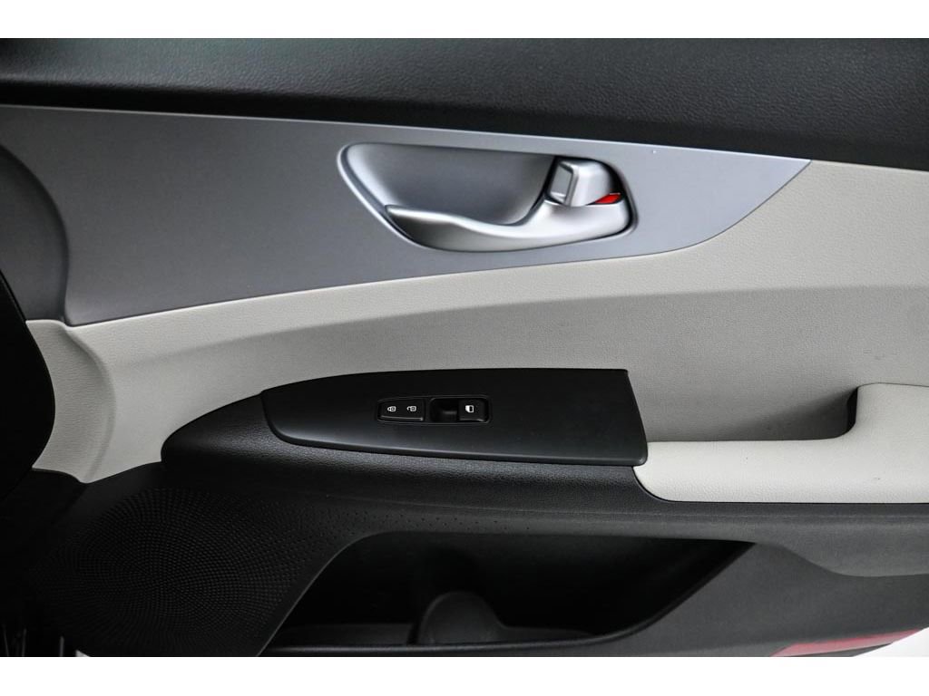 Used 2023 Kia Forte LXS FWD image 16