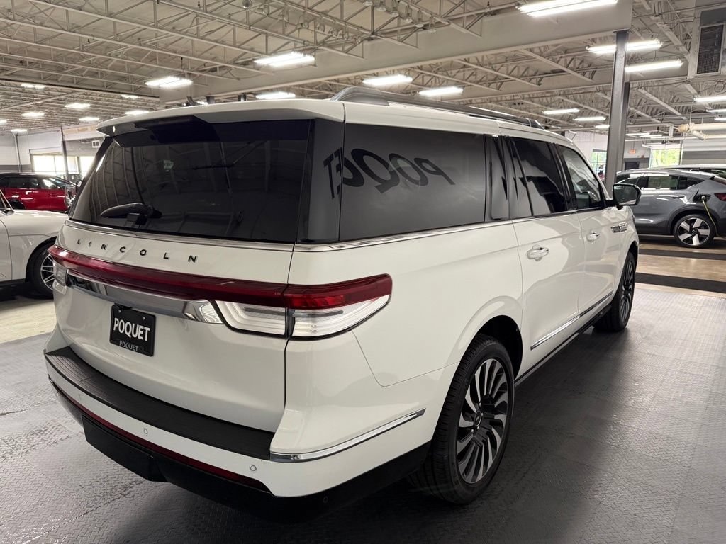 Used 2022 Lincoln Navigator L Black Label AWD/4WD image 4