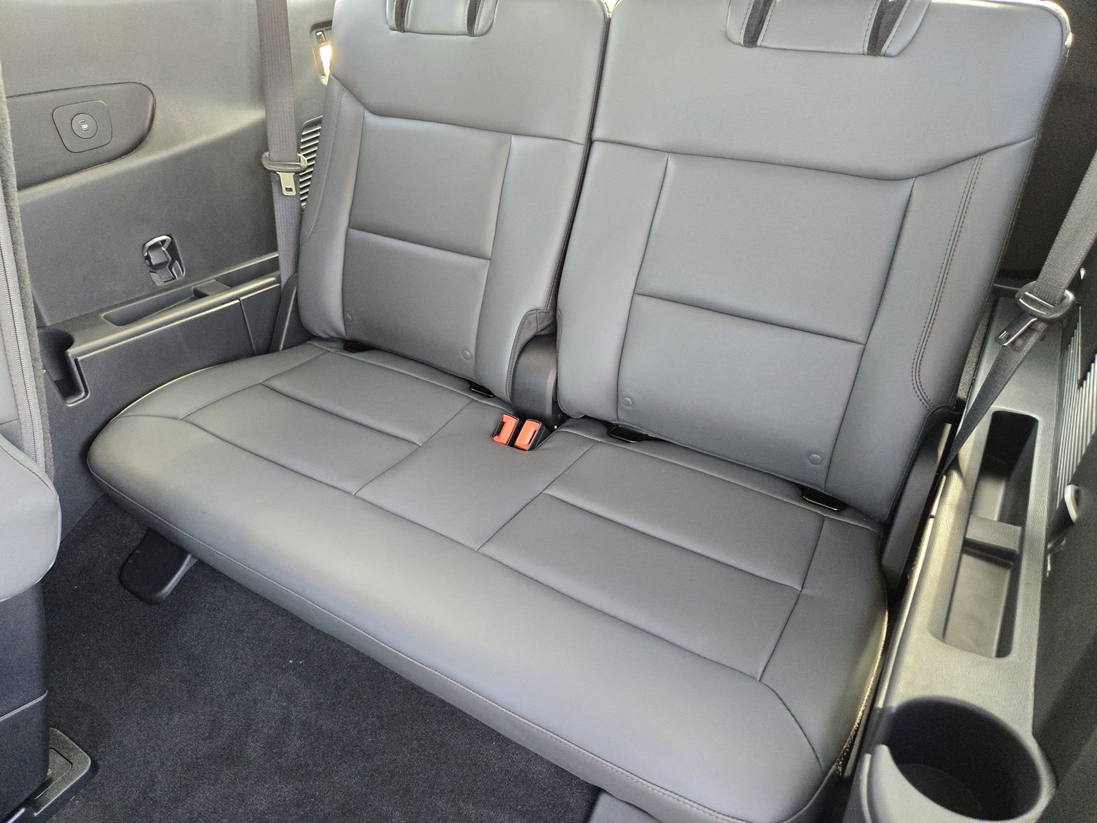 New 2026 Ford Explorer Active w/ Active Comfort Package image 27