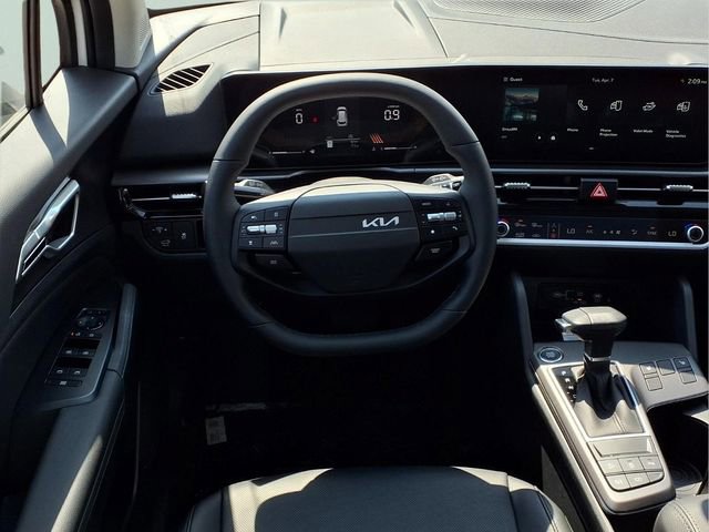 New 2026 Kia Sportage EX AWD/4WD image 4
