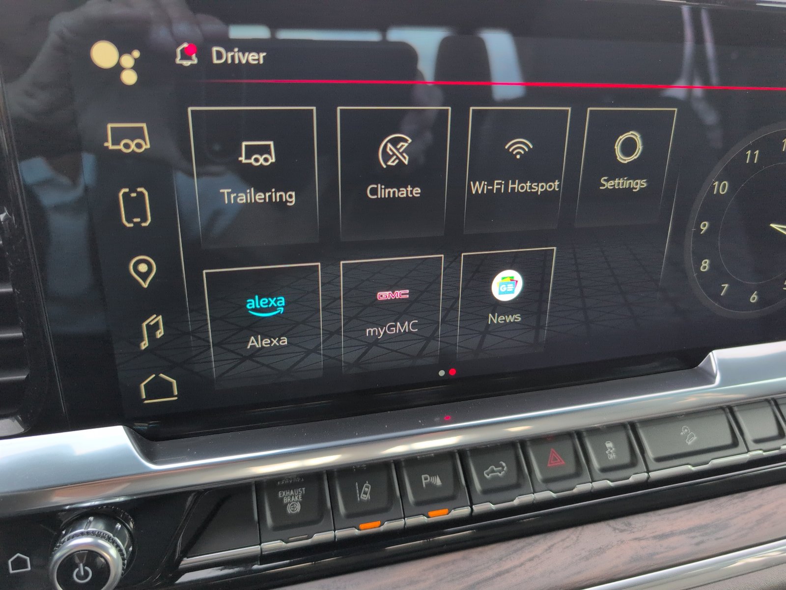 Used 2024 GMC Sierra 2500 SLT w/ SLT Premium Package image 31