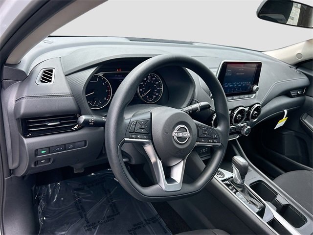 New 2025 Nissan Sentra SV w/ Trunk Package image 5