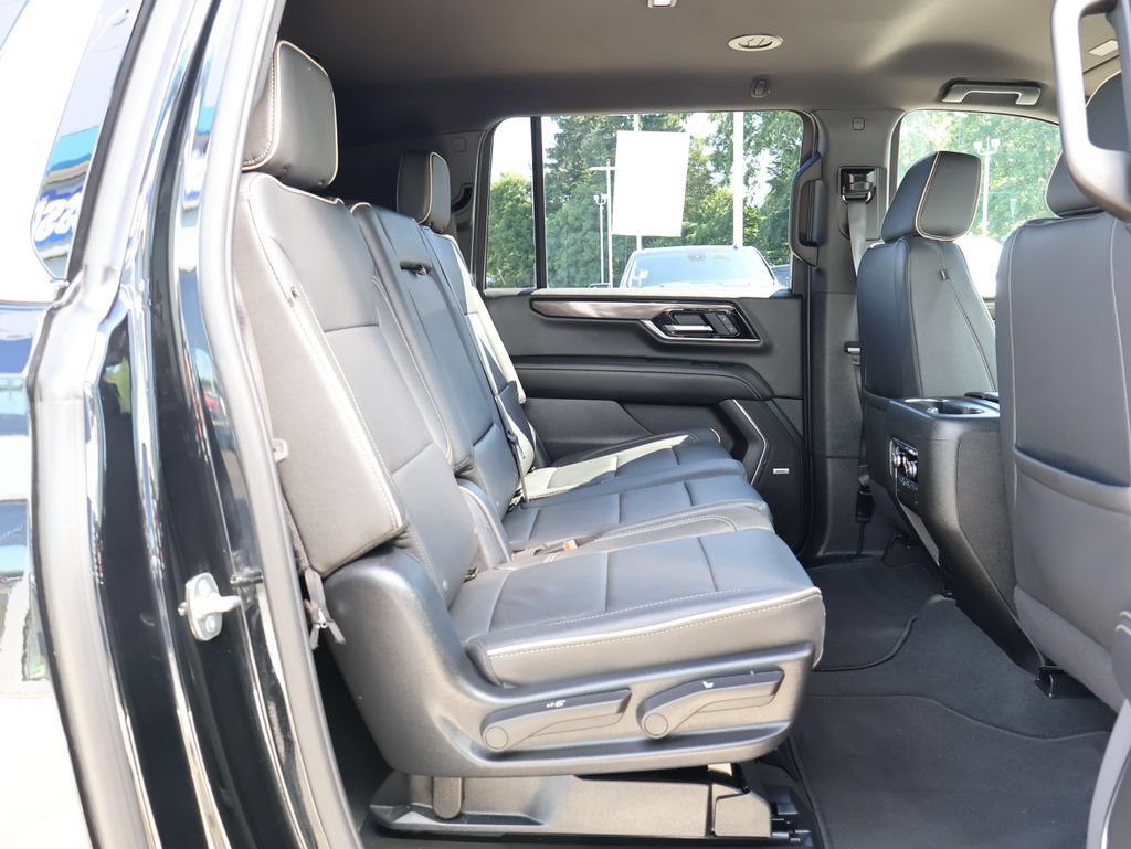 Certified 2025 GMC Yukon XL Elevation AWD/4WD image 38