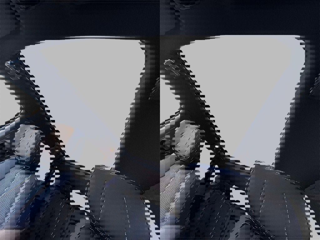 New 2025 Cadillac Optiq Sport 2 w/ LPO, ONYX Package image 19