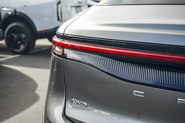 Used 2023 Toyota Crown Limited w/ Advanced Technology Package image 9