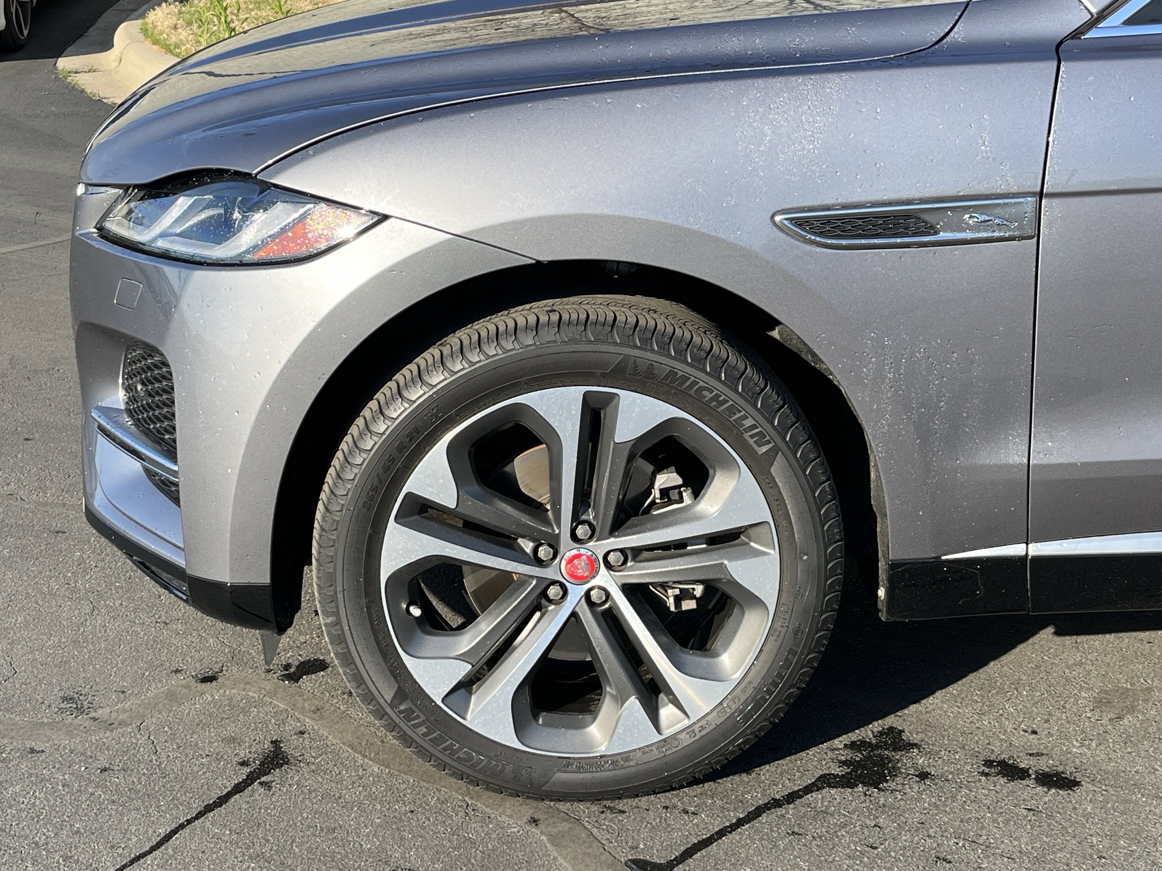 Certified 2023 Jaguar F-PACE S image 13