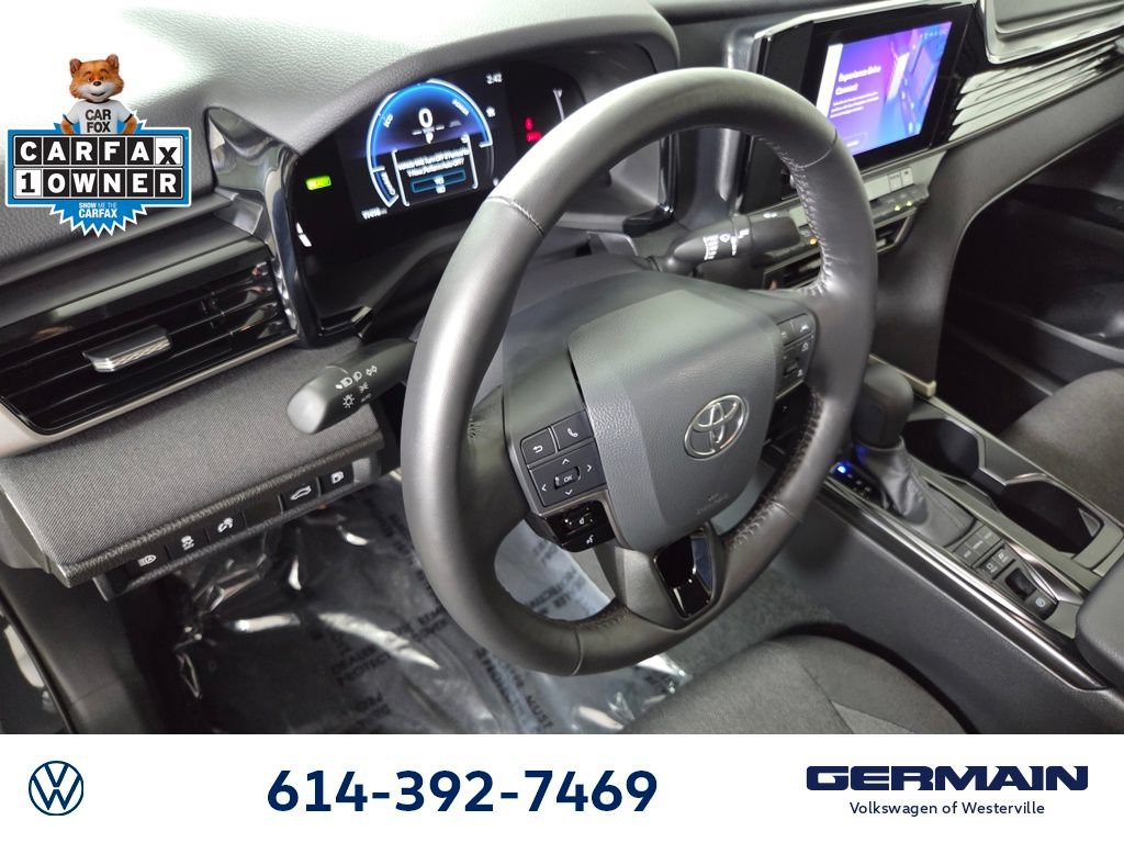 Used 2026 Toyota Camry LE w/ Convenience Package FWD image 13