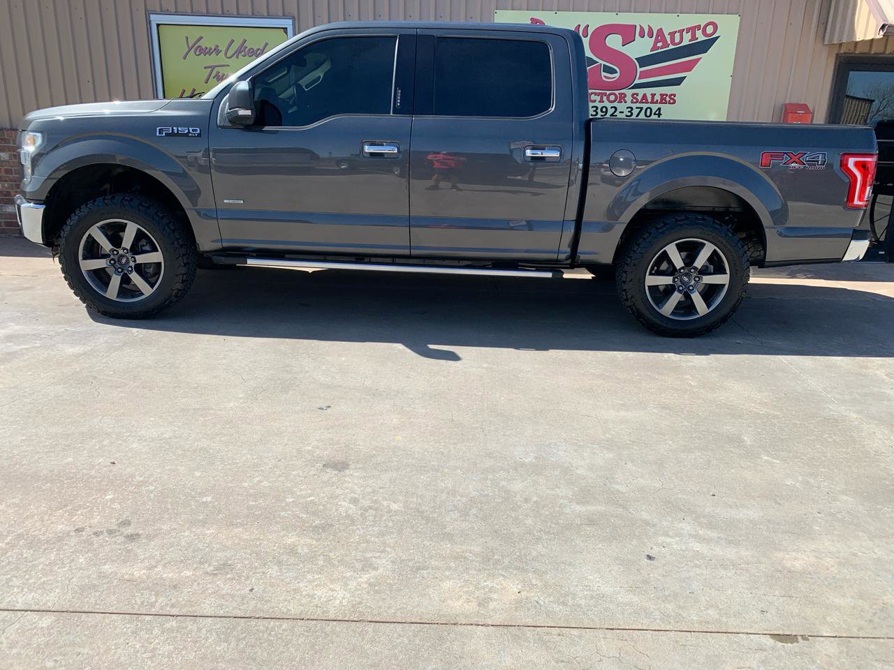 Used 2015 Ford F150 XLT w/ Equipment Group 301A Mid image 5