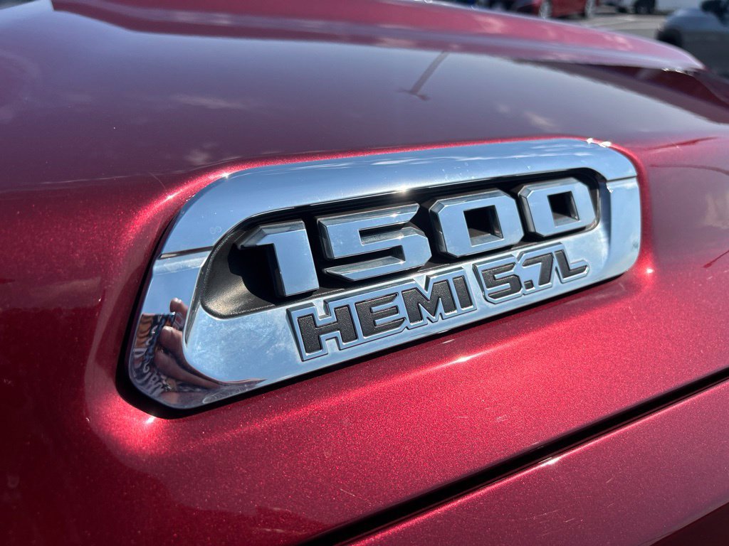 Used 2019 RAM 1500 Big Horn AWD/4WD image 10