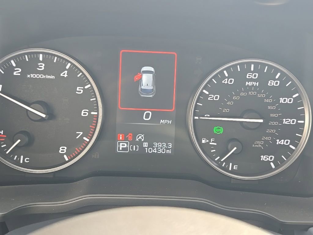Used 2025 Subaru Crosstrek 2.0i Premium image 14