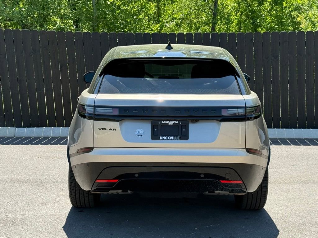 Certified 2026 Land Rover Range Rover Velar Dynamic SE AWD/4WD image 4